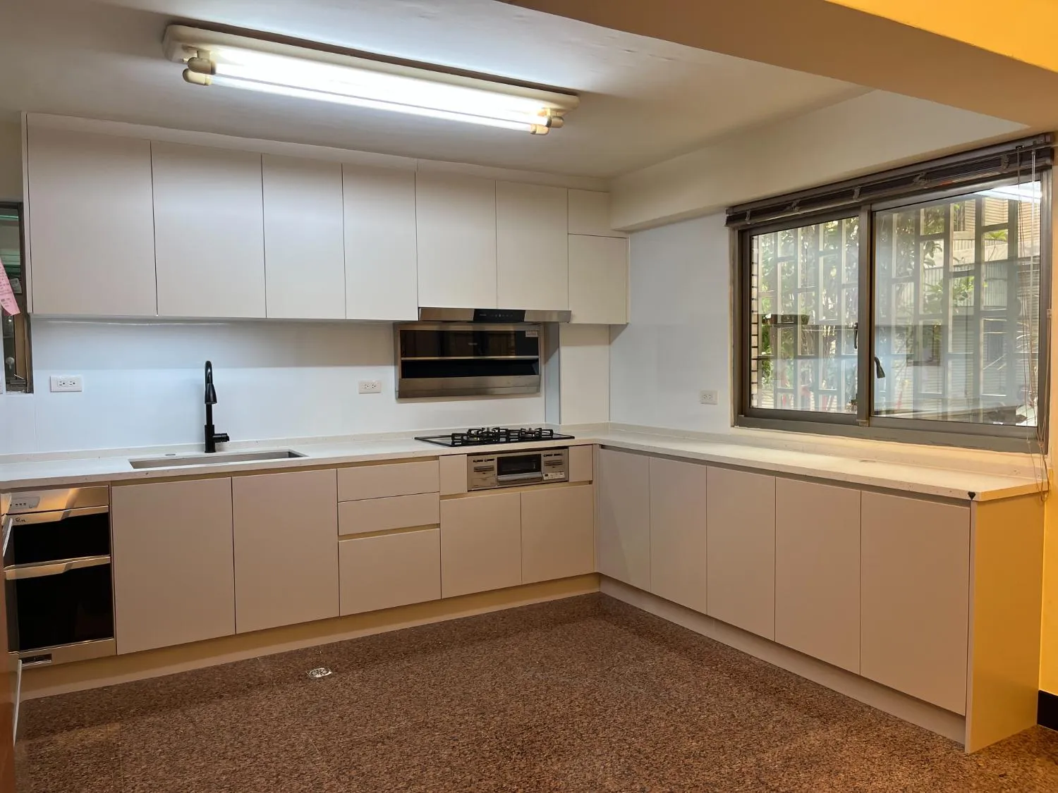 嘉義中古屋廚房翻新-施小姐家完工全景